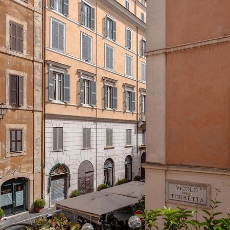 Fontanella Borghese Elegant & Beautiful Apartment Rome Bagian luar foto