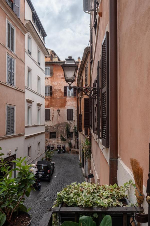 Fontanella Borghese Elegant & Beautiful Apartment Rome Bagian luar foto
